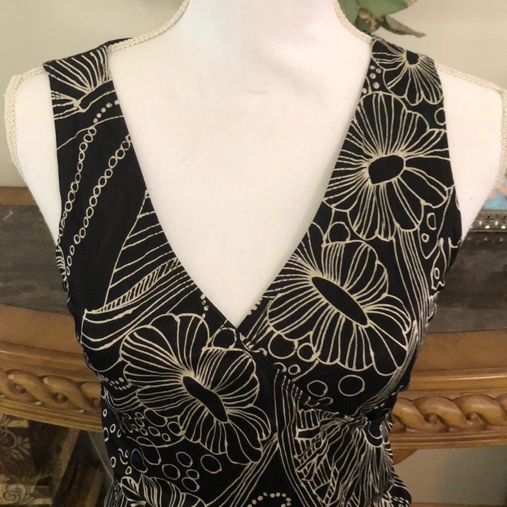NEW BEBE DRESS - Picture 2 of 7